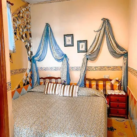 Prázdninový dům Canarian With Terrace Surrounded By Garden - Alisios